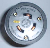 コネクタ（NEMA L5-30）